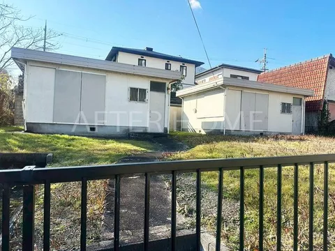 Omomo (Shiga Station) 10 million yen