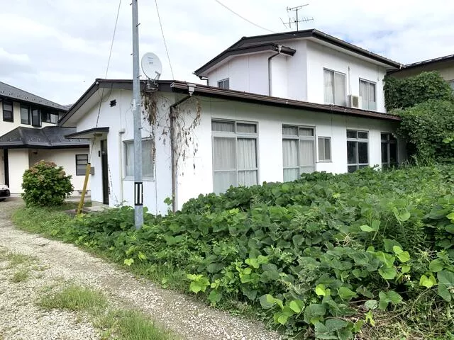 2,300,000 yen