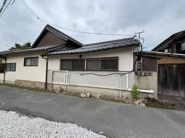 Ube City, Higashitobikata 1-chome (Ino Station) Single-story building 5DK