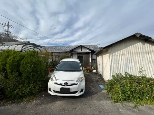Kizugawa City, Kamo Town, Reihai Yamaguchi (Kamo Station) Single-story building 4DK