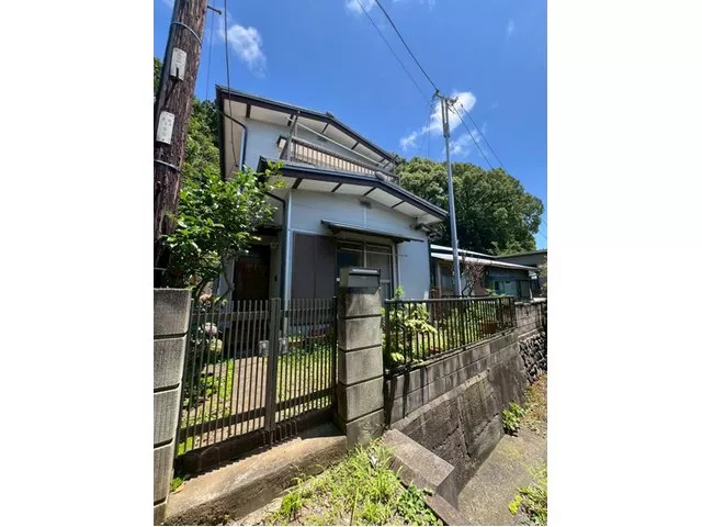 Approximately 9 minutes on foot from "Fujisawa Honcho" Station, a great location, interior renovations can be discussed♪
