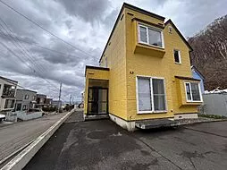 Used single-family home in Teine-ku, Tomioka 6-jo 4-chome