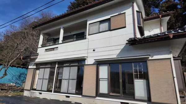Osawa-cho, Nikko-shi (Shimono-Osawa Sta.) 2F 7DK

3.8 million yen