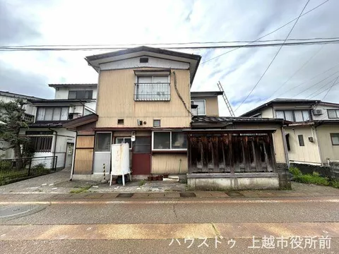 1-chome, Omachi, Joetsu City (Minami-Takada Station) 2-story 7DK