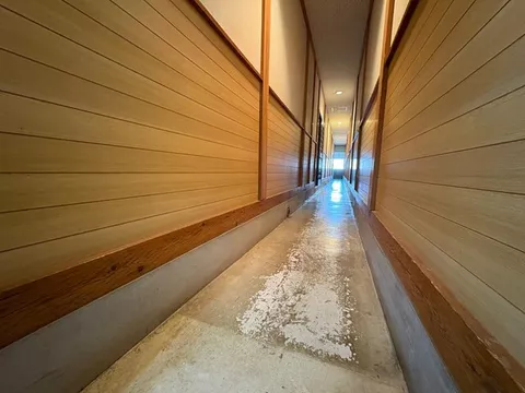 8 minutes on foot to Minamihoncho Elementary School! Great environment♪ Parking for more than 5 cars♪ Attic storage!