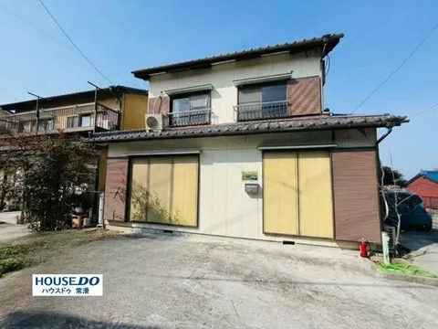 ≪Located on a high ground with a good view≫ New 4LDK house in Hakusan Town with a sunny garden