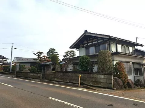 Tsuruoka City, Haguro-cho Noaracho, Kaido-jō (Tsuruoka Station) 2-story building 5SDK