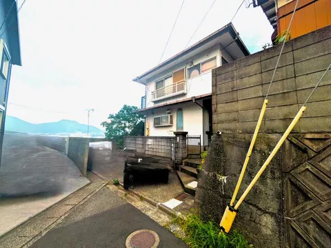 1-chome Mukai-machi, Hikoshima, Shimonoseki City (Shimonoseki Station) 2-story 4LDK