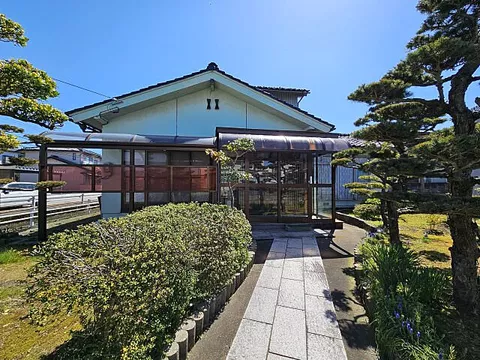 Used single-family home, Manyosen Shogawaguchi Station 9 minutes on foot