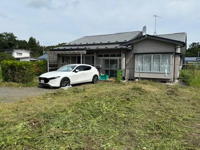 Farmland District Misato Town Kitaura Aza Ubagasawa (Kogota Station) Single-story building 5DK