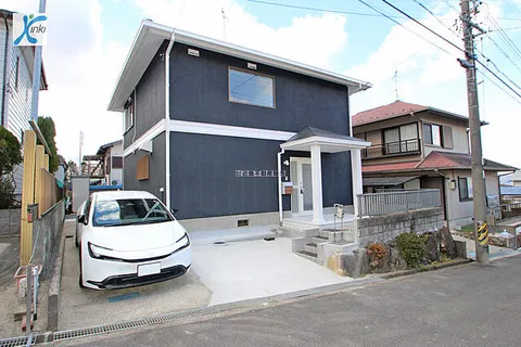 Used single-family home, Kintetsu Osaka Line, Kikyougaoka Station, 16 minutes by bus, 2 minutes on foot after getting off the bus