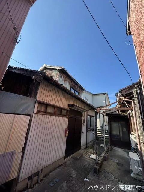 Imizu City, Ninomaru-cho (Nakanoshimanto Station) 2-story building 3DK