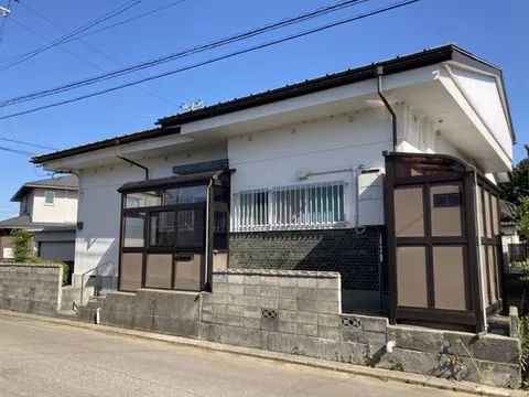 Hanamori 3-chome, Awara City (Awara Onsen Station) Single-story building 4DK