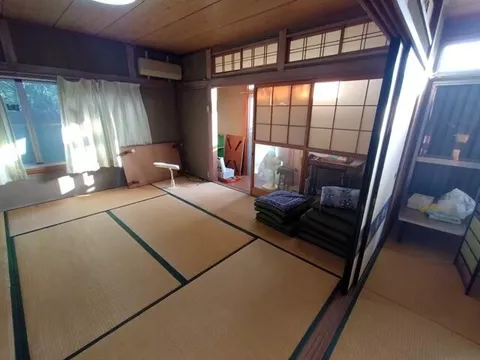 Gamō-gun Hino-cho, Oaza Okubo (Hino Station) 2-story 6SDK