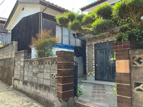 Shimonoseki City Toyoura-cho Oaza Muratsushimo (Kuroimura Station) 2-story building 5DK