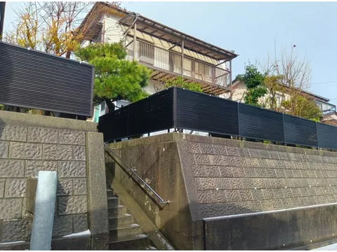 【Sakai Sayama 3-chome 6DK】 Right off Nishi O-dori! 7 minutes to the station on foot! With garden!