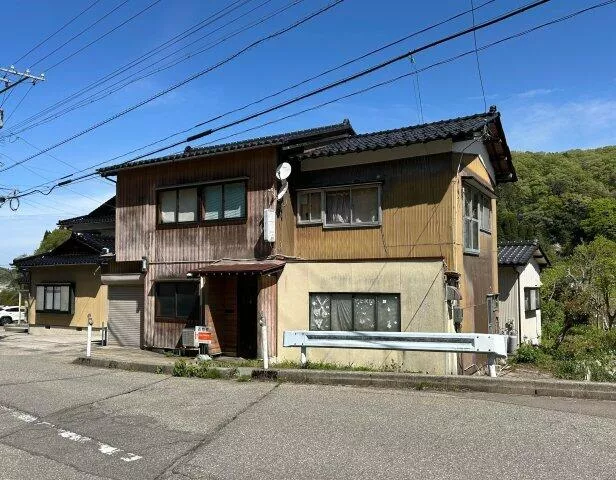 Kanazawa City, Yuwaku Tagoshima-cho I (Kanazawa Station) 2-story building 6SDK