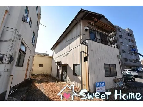 ◆Used house in Nishikimachi 3-chome, Kiryu City♪ Convenient location for shopping♪ Parking for 2 cars in tandem is possible♪