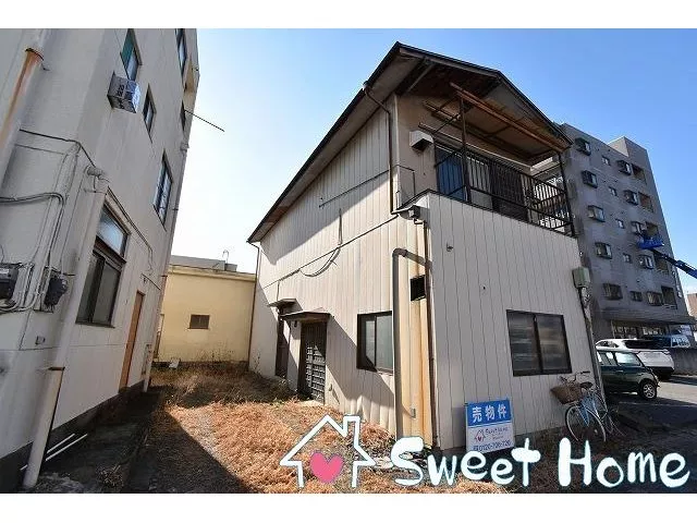 ◆Used house in Nishikimachi 3-chome, Kiryu City♪ Convenient location for shopping♪ Parking for 2 cars in tandem is possible♪