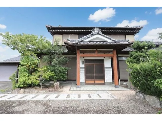 Oaza Yorihito (Yoshinogari Park Station) 10.5 million yen