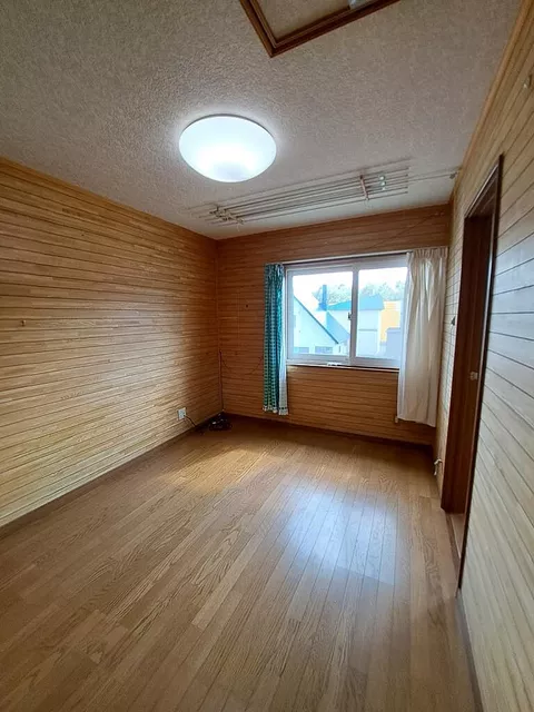 Used single-family home in Asahikawa City, Shunkodai 3-jo - Image 11
