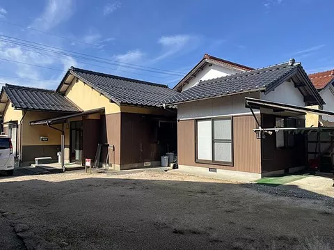 Used single-family home in Nambu Town, Nishihaku District, Ochiai, used house