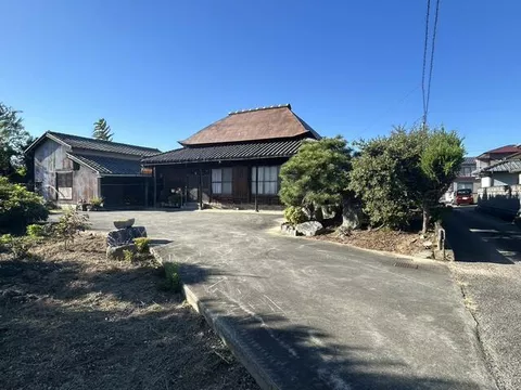 Meisei-gun, Ishii-cho, Aihata, Nishikaku-en, single-story building, 5K