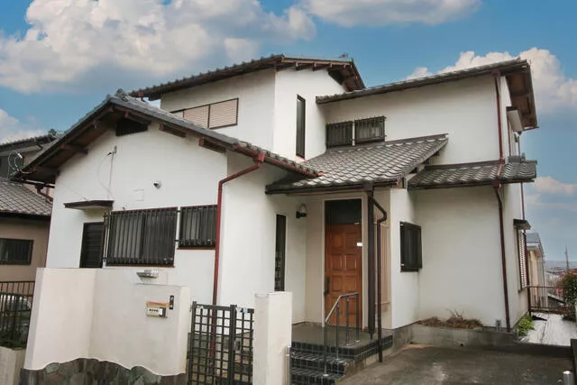 Hadano City, Minami-Yana (Tokaidaigakumae Station), 2-story, 4LDK