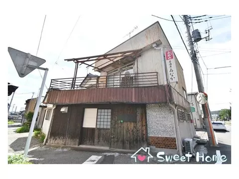 A mixed-use residential building in 1-chome, Nakacho, Kiryu City♪ Restaurant opening is possible♪ Includes counter and tatami room!