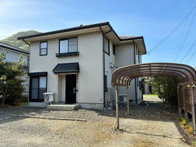 Mikata Kamichu District, Wakasa Town, Otoriba (Otoriba Station) 2-story building 6DK