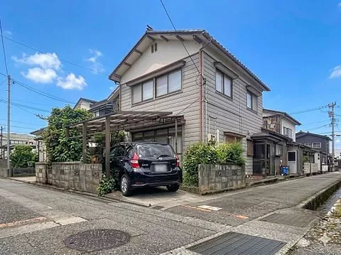 Used single-family home in Tokumaru-cho, Hakusan City.