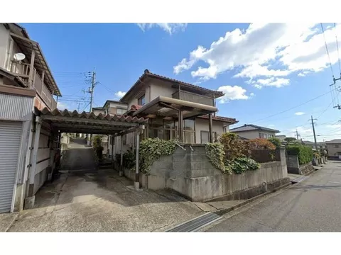 Fushiki Kofu Motomachi (Fushiki Station) 1.7 million yen