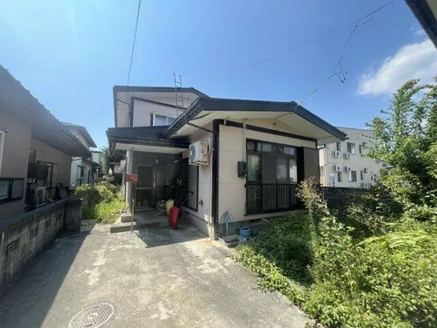 Nanyo City, Sanma-dori (Akayu Station), 2-story, 8DK