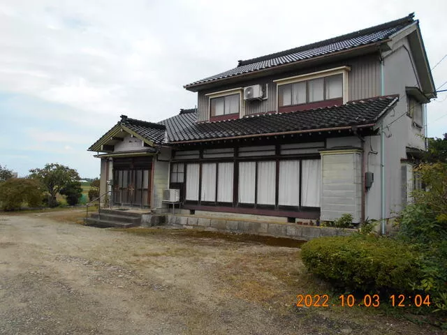 Uozu City, De, 2-story building, 9DK - 3.5 million yen
