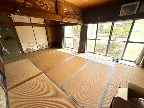 Hanada, Tsuruugi-cho, Mima-gun (Awa-Hanada Station) 2-story building 8DK - Image 3