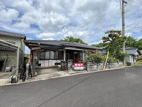 Used single-family home, 19 minutes on foot from Tsuyama-guchi Station on the JR Tsuyama Line