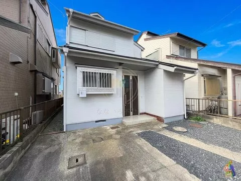 Koga City Ooyama (Kurihashi Station) Two-story building 4LDK