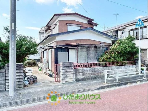 Elementary and junior high schools within walking distance! Leave it to Hidamari House for peace of mind after purchase♪