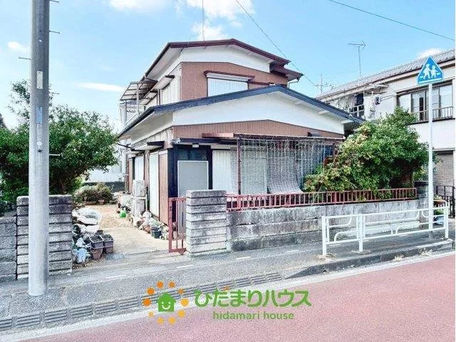 Elementary and junior high schools within walking distance! Leave it to Hidamari House for peace of mind after purchase♪