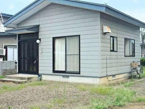 Honcho 1 (Minami Yonezawa Station) 4,000,000 yen