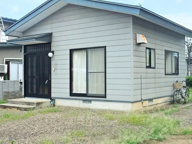 Honcho 1 (Minami Yonezawa Station) 4,000,000 yen