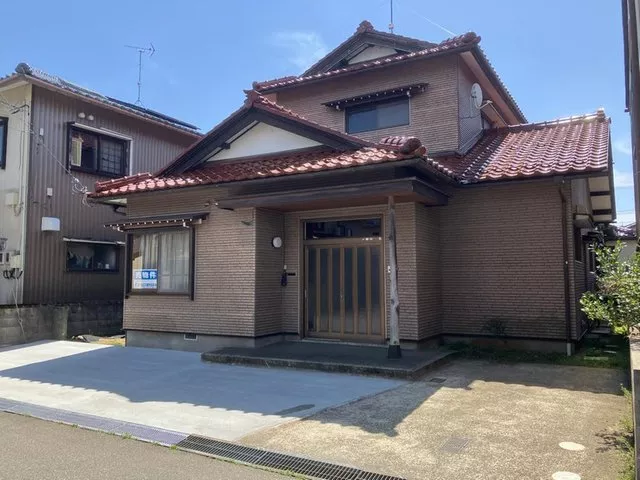 Kushi Chaya Town 11,780,000 yen