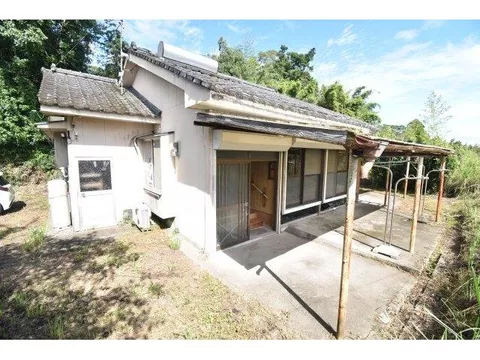 Kawahigashi Town 2 million yen