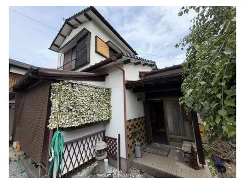 Shimoura (Kamimura Station) 1,980,000 yen