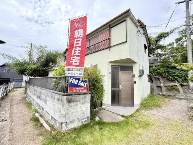 A calm living environment and convenient living facilities. A home where the family can live comfortably.
