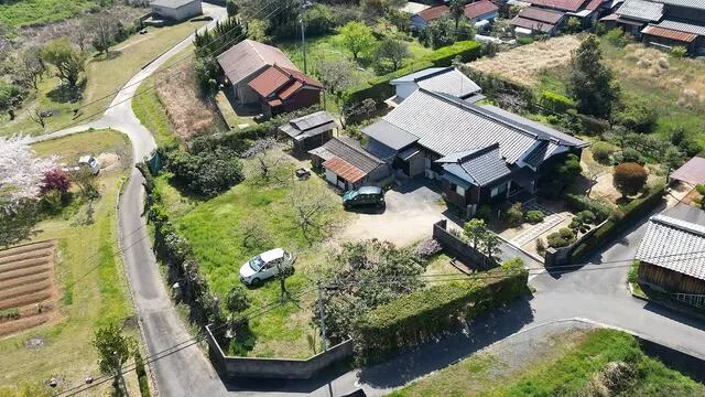 Ube City, Oaza Higashikihaba (Maruo Station) Single-story building 7SDK