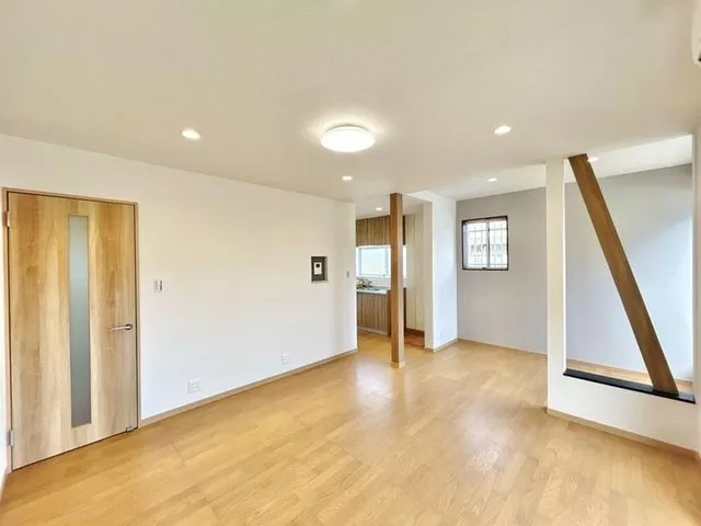 [Open House] [Renovation work completed] [New equipment replaced] Parking for 2 cars in parallel