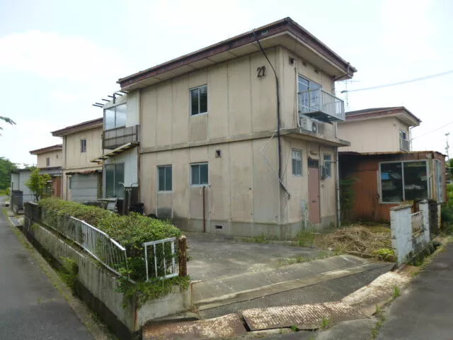 Hino-cho, Gamo-gun, Hino Oaza Masuda （Asahino station） 2F 4K

1.9 million yen