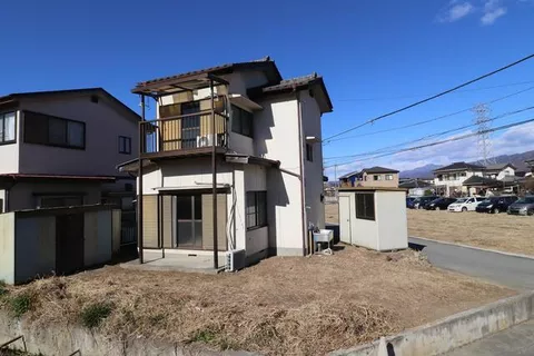 Fuefuki-shi, Ishiwa-cho Koishiwa (Ishiwa Onsen station) 2F 3DK

2,880,000 yen