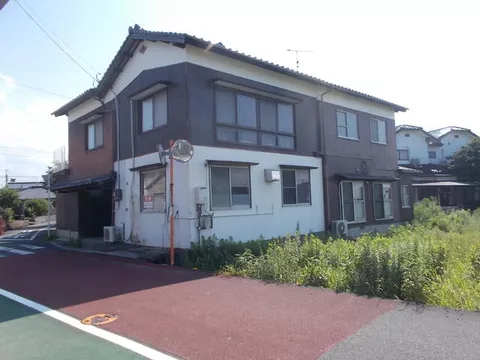 Akakuma, Buzenshi (Ujima Station) 2-story 9K